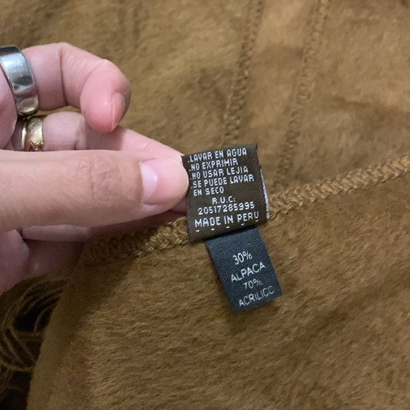 Brand new alpaca camargo scarf, unisez - Picture 5 of 5